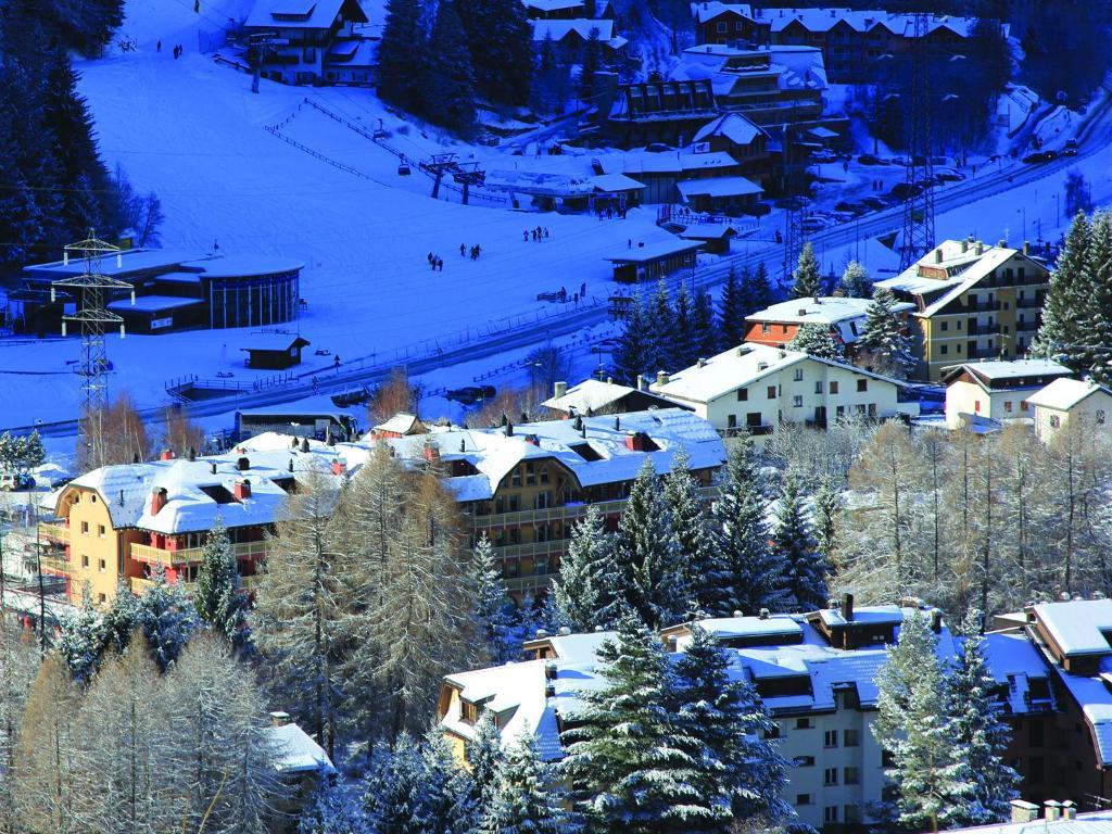 Residence Club Ponte Di Legno Buitenkant foto